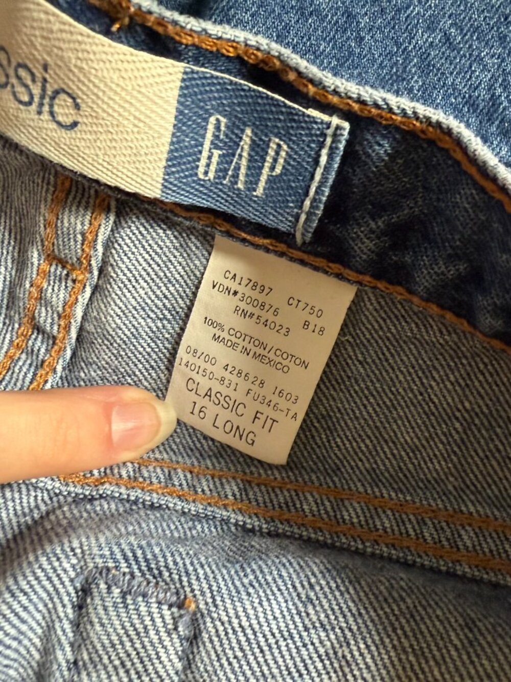 Vintage Gap Blue Jeans Classic Fit Size 16 Long 100% Cotton Indigo 90s Y2K - Picture 5 of 7